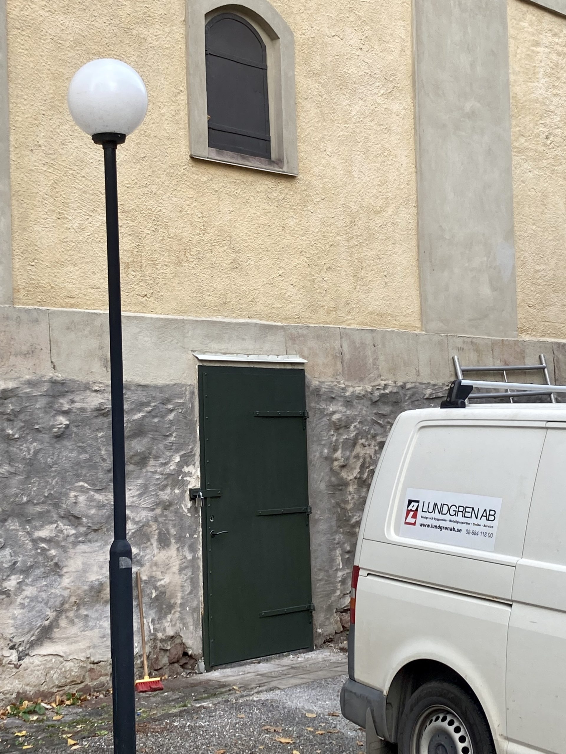 Byte av dörr